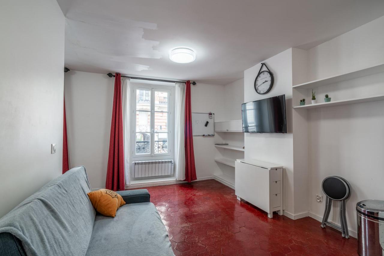 Logement Entier A Parijs Buitenkant foto