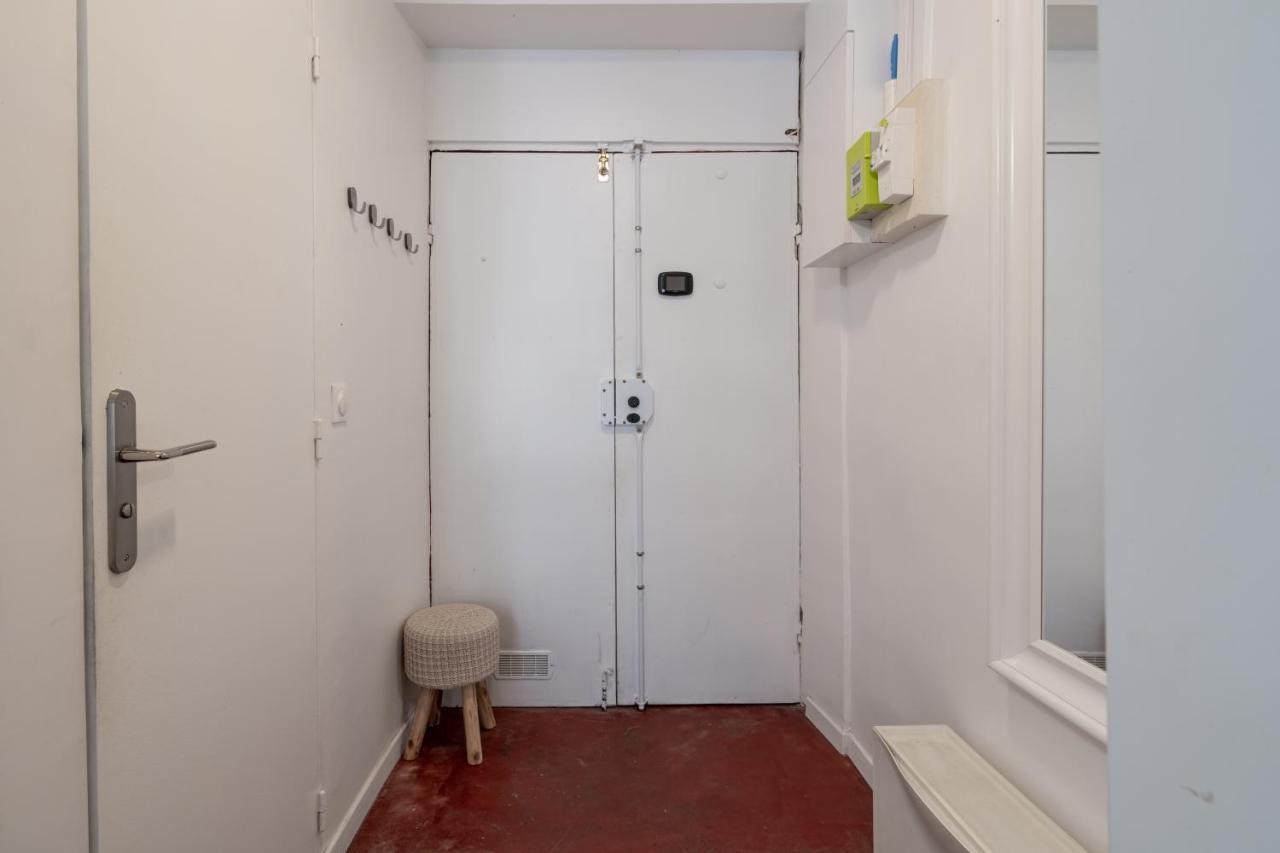 Logement Entier A Parijs Buitenkant foto